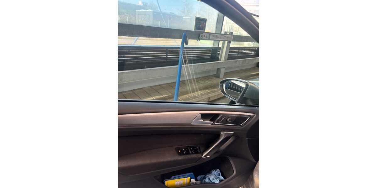 VW Golf Sportsvan 58.217 km 12.000 &euro; Augsburg 86150