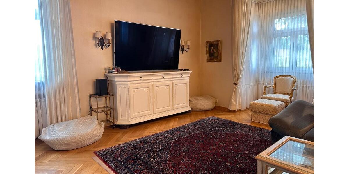 Einfamilienhaus Bad Brückenau - 9 Zimmer, 360 m&sup2;, 549.000&euro; | Angebot:26990991