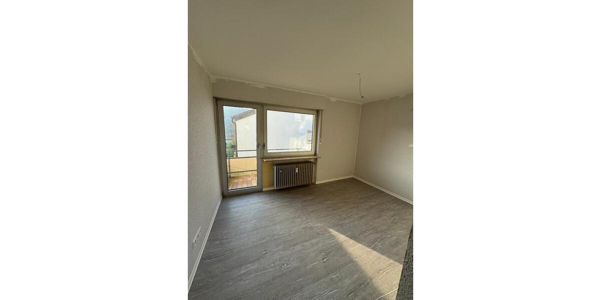 Erdgeschoßwohnung Bad Mergentheim - 3.5 Zimmer, 86 m&sup2;, 650&euro; | Angebot:26335056