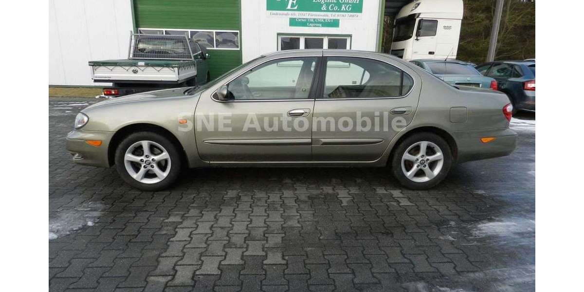 Nissan Maxima 185.612 km 2.590 &euro; Fürstenwalde 15517