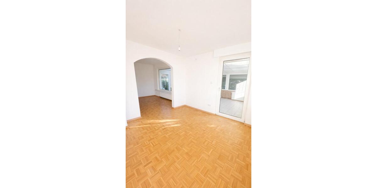 Etagenwohnung Menden (Sauerland) - 5 Zimmer, 105 m&sup2;, 1.600&euro; | Angebot:24840518