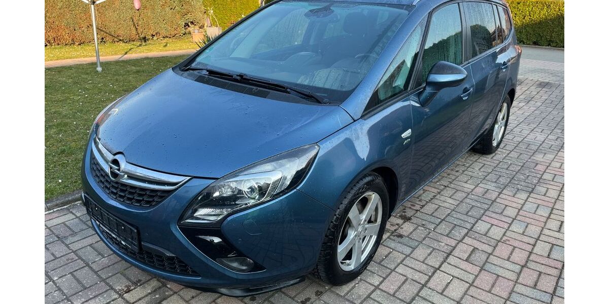 Opel Zafira 158.000 km 6.400 &euro; Dorndorf/Steudnitz 07774