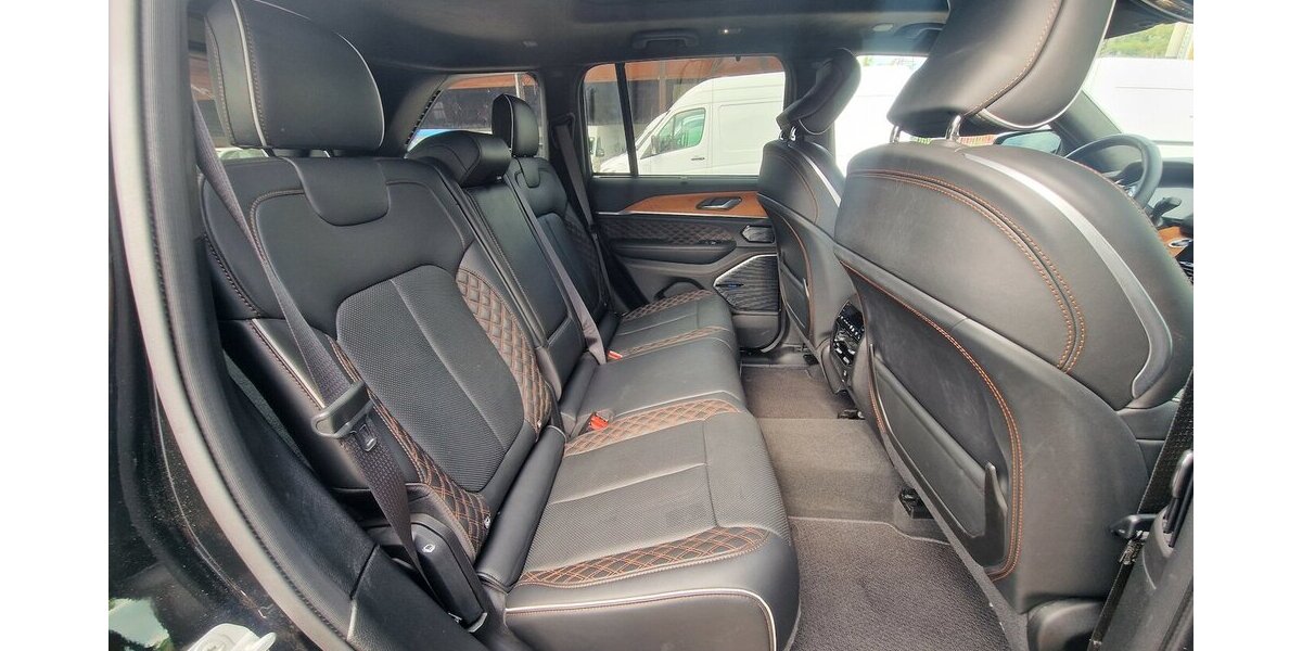 Jeep Grand Cherokee Summit Reserve Plug-In-Hybrid 4xe 30.000 km 61.799 &euro; Landau 76829