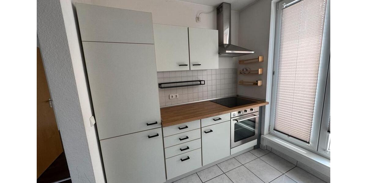 Dachgeschoßwohnung Wiesbaden Mainz-Kastel - 2 Zimmer, 54 m&sup2;, 249.000&euro; | Angebot:27295735