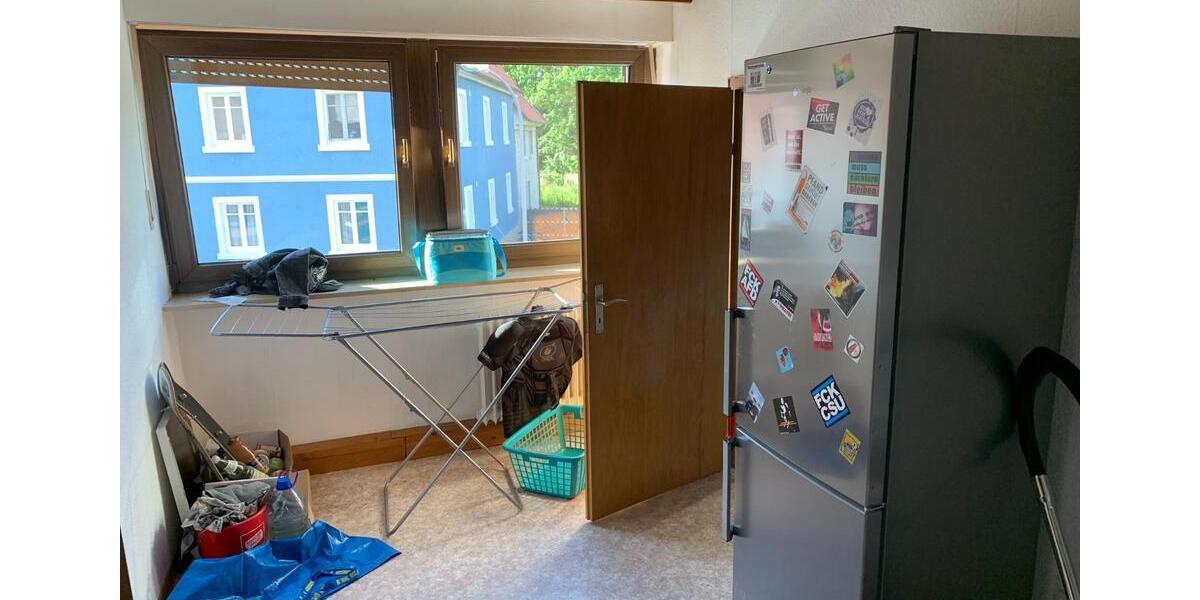 Etagenwohnung Würzburg Lindleinsmühle - 4 Zimmer, 90 m&sup2;, 880&euro; | Angebot:25367412