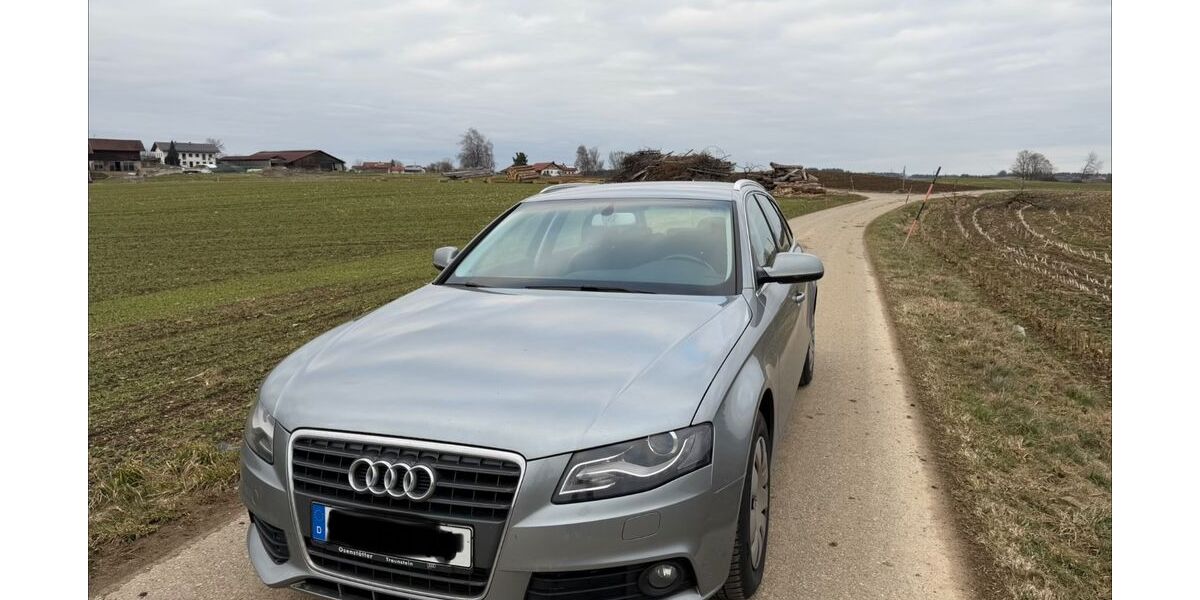 Audi A4 193.000 km 8.390 &euro; Traunreut 83301