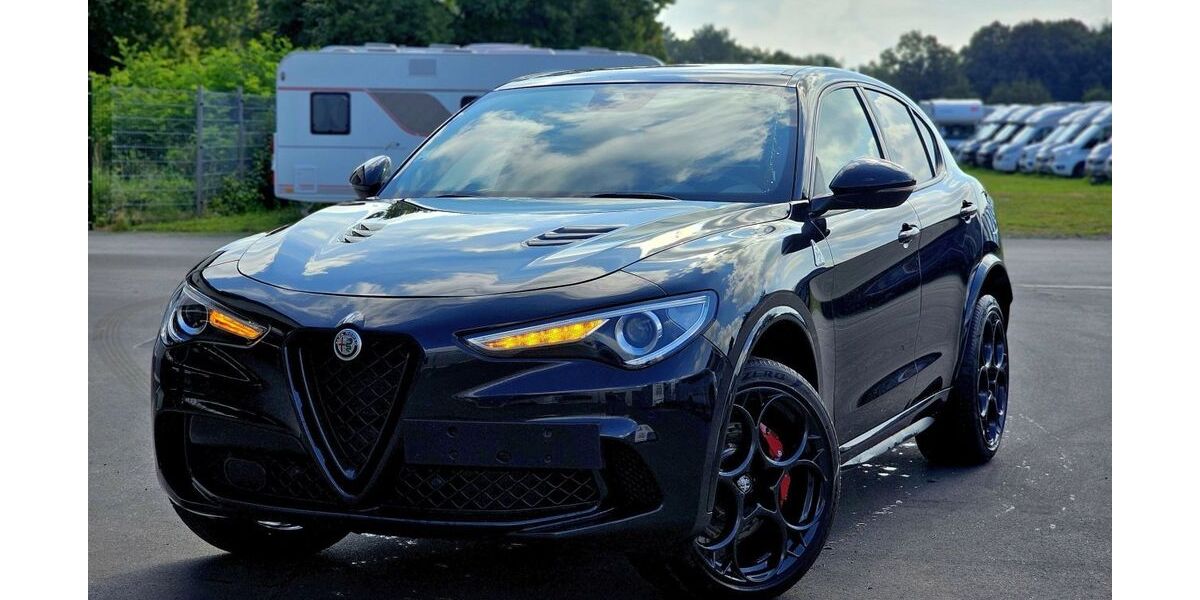 Alfa Romeo Stelvio 20.855 km 69.880 € Düren 52351