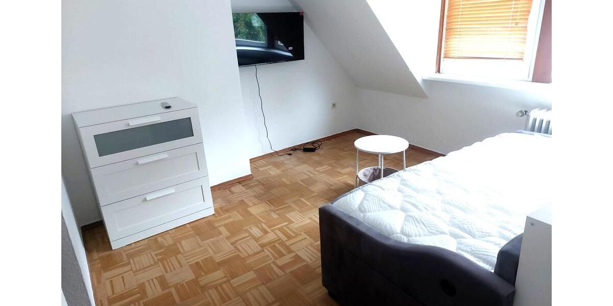 Etagenwohnung Bremen Obervieland - 1 Zimmer, 46 m&sup2;, 900&euro; | Angebot:26676183