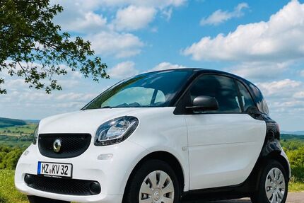 Smart ForTwo 47.700 km 7.250 &euro; Ruppertsecken 67808