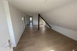 Dachgeschoßwohnung Bürstadt - 3 Zimmer, 76 m&sup2;, 1.100&euro; | Angebot:26625711