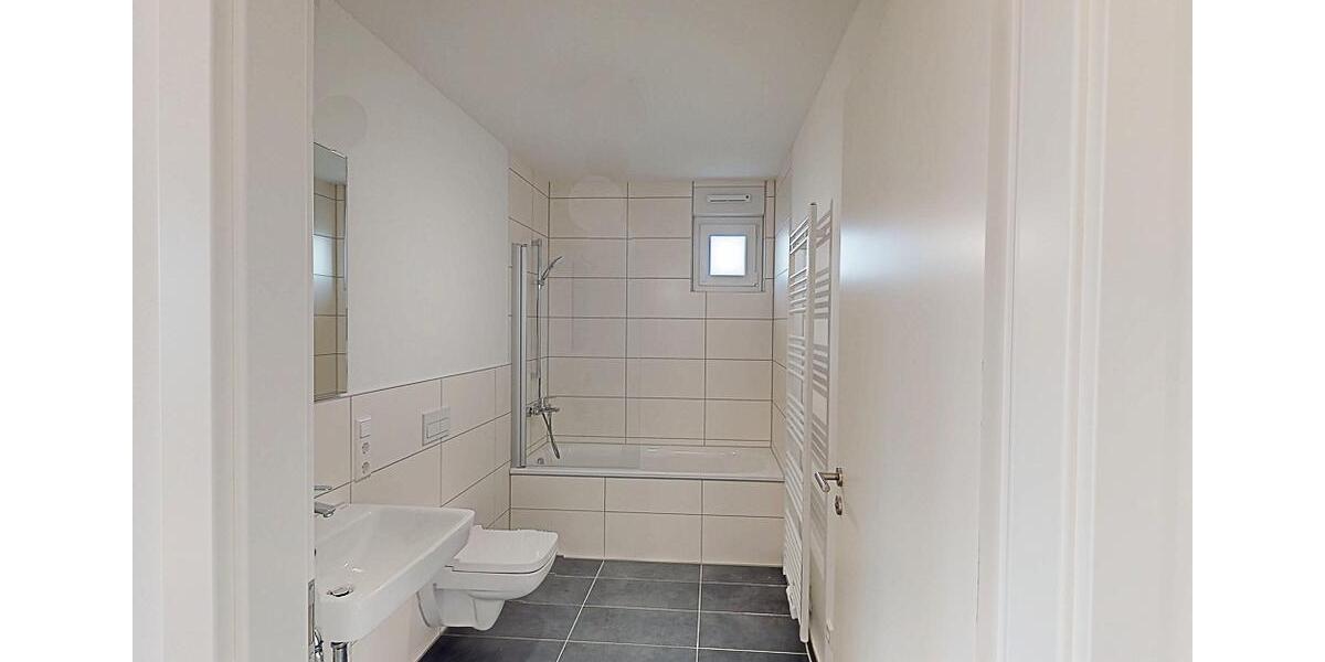 Einfamilienhaus Weinheim - 3 Zimmer, 101 m&sup2;, 1.825&euro; | Angebot:25919066