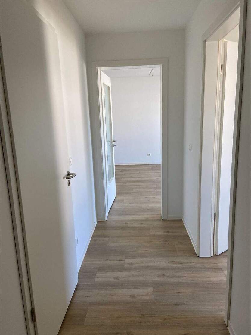 Helle 2-Zimmer-Wohnung mit Balkon in Stadtnähe 2 zimmer