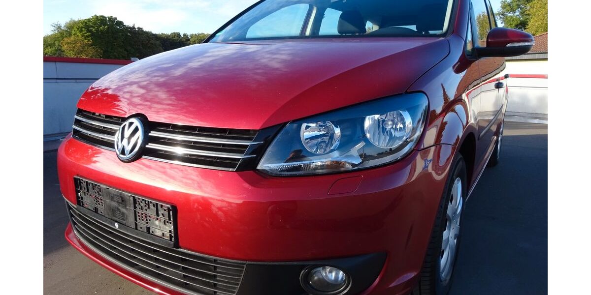 VW Touran 150.000 km 8.790 &euro; Solingen 42719
