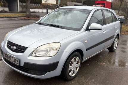 Kia Rio 165.000 km 800 € Albstadt 72458