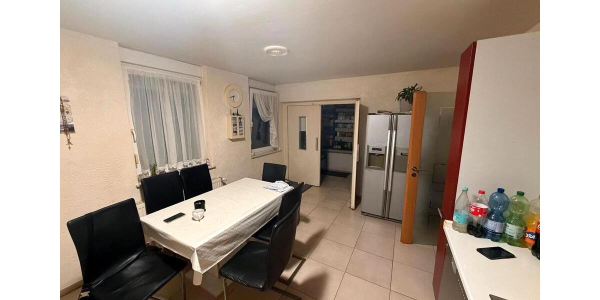 Etagenwohnung Gütersloh Kattenstroth - 5 Zimmer, 136 m&sup2;, 250.000&euro; | Angebot:25564492