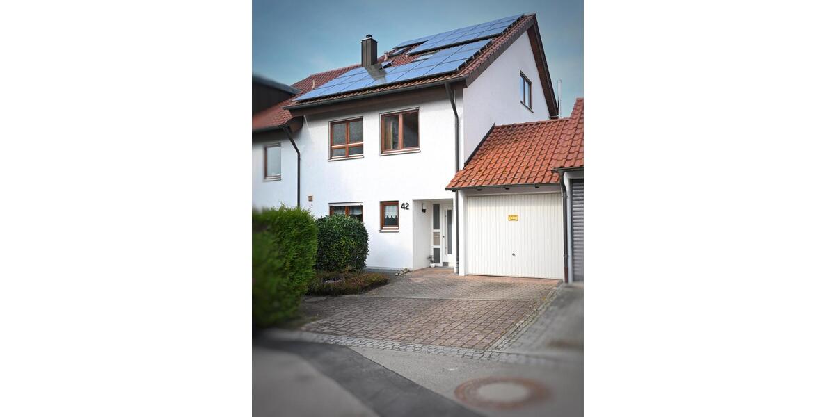 Einfamilienhaus Backnang - 5.5 Zimmer, 159 m&sup2;, 598.000&euro; | Angebot:26228544