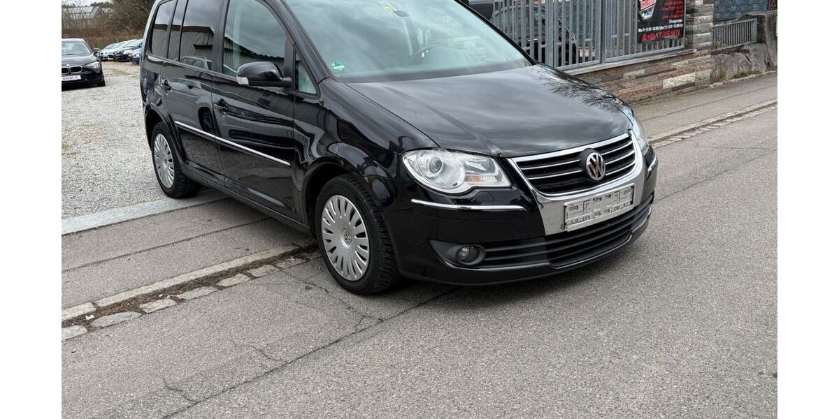 VW Touran 281.000 km 2.900 &euro; Bad-Dürrheim 78073