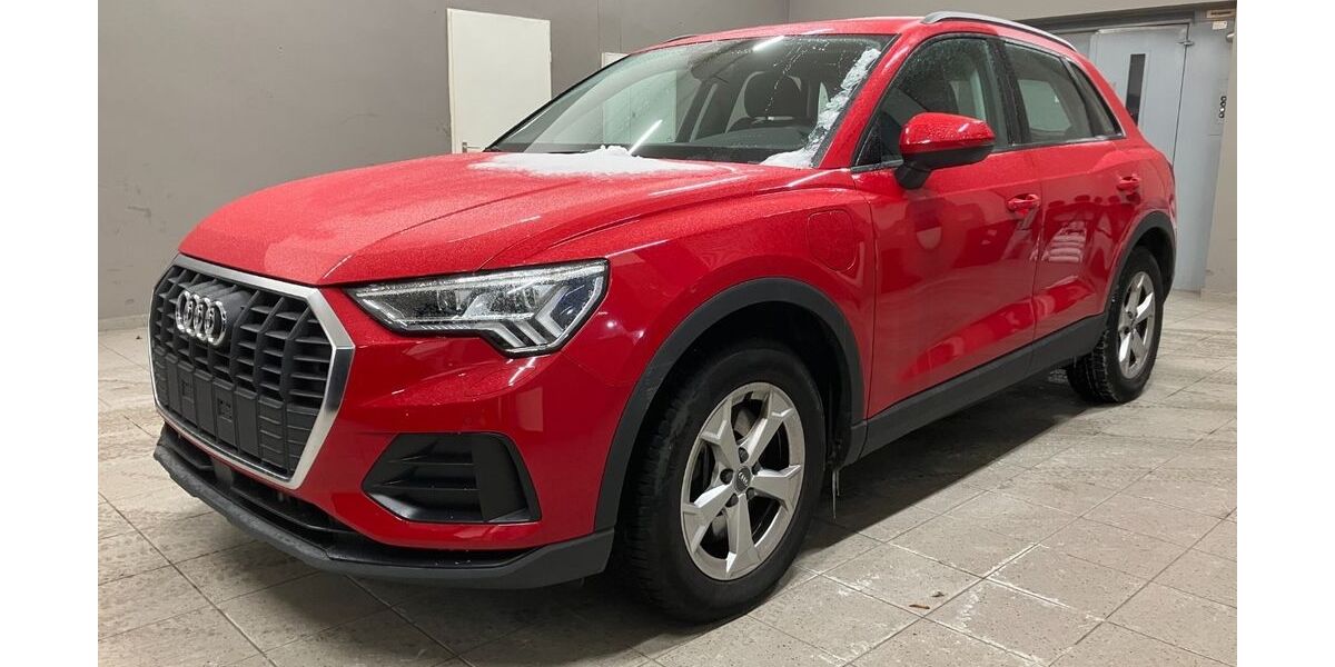 Audi Q3 17.547 km 29.888 &euro; Gera 07546