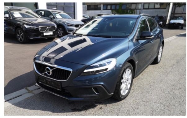 Volvo V40 Cross Country 140.000 km 11.500 &euro; Bayreuth 95448
