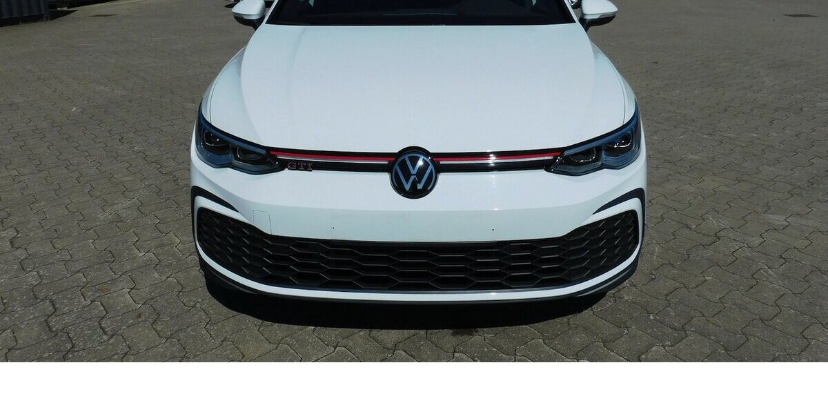 VW Golf 2.0 VIII GTI Performance TSI DSG BMT Navi 37.900 km 24.990 &euro; Vordorf 38533