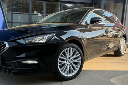 Seat Leon 70.000 km 17.490 &euro; Köln 50939