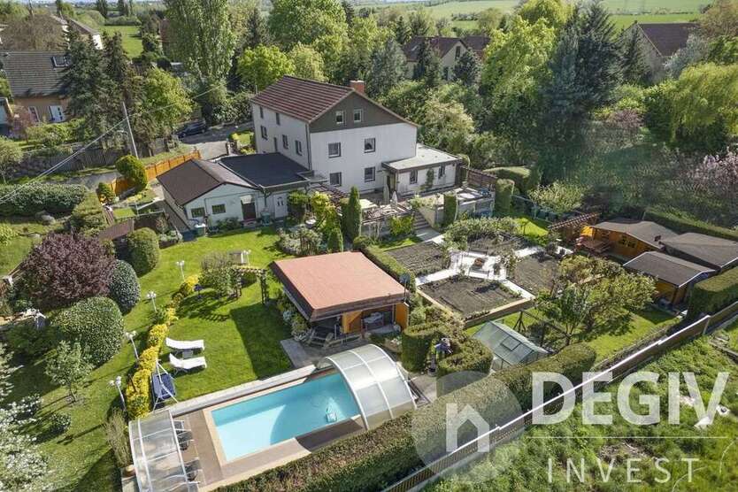 Haus zum Kaufen in Dresden 845.000 € 275 m² 8 zimmer