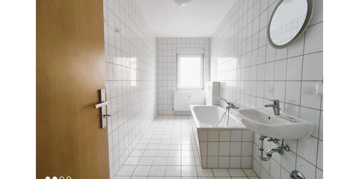 Dachgeschoßwohnung Raguhn-Jeßnitz Jeßnitz - 2 Zimmer, 45 m&sup2;, 250&euro; | Angebot:26619868