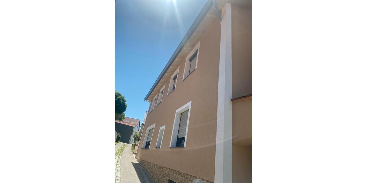 Mehrfamilienhaus, Wohnhaus Rottenburg an der Laaber - 5 Zimmer, 145 m&sup2;, 335.000&euro; | Angebot:27050048