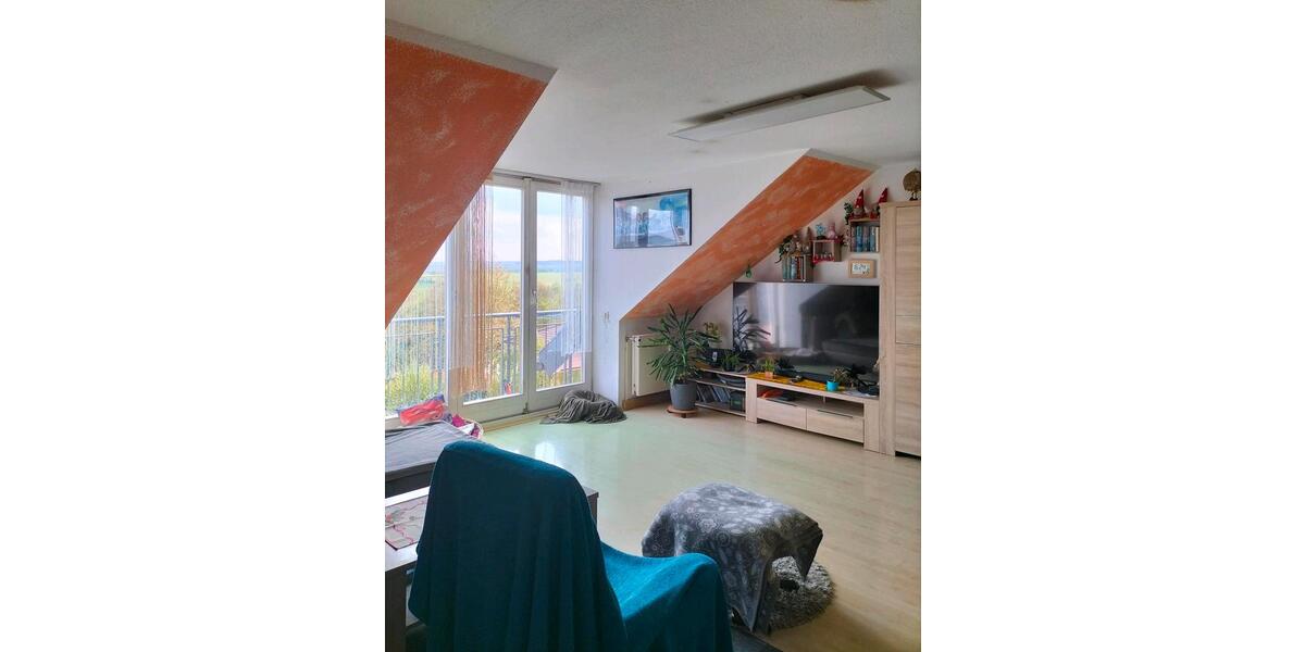 Dachgeschoßwohnung Wertheim - 4.5 Zimmer, 78 m&sup2;, 209.000&euro; | Angebot:26217556