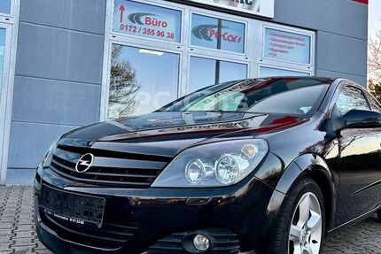 Opel Astra 156.000 km 3.449 &euro; Aschersleben 06449