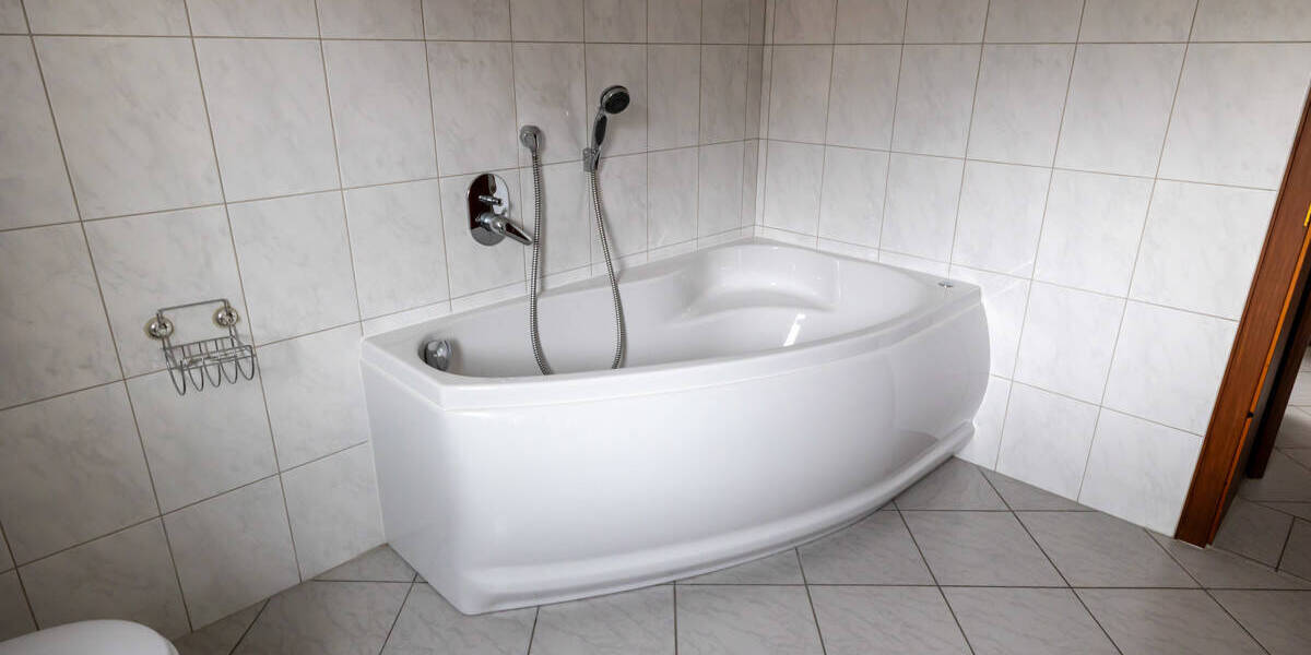 Etagenwohnung Ganderkesee Neuenlande - 6 Zimmer, 145 m&sup2;, 149.000&euro; | Angebot:25846192