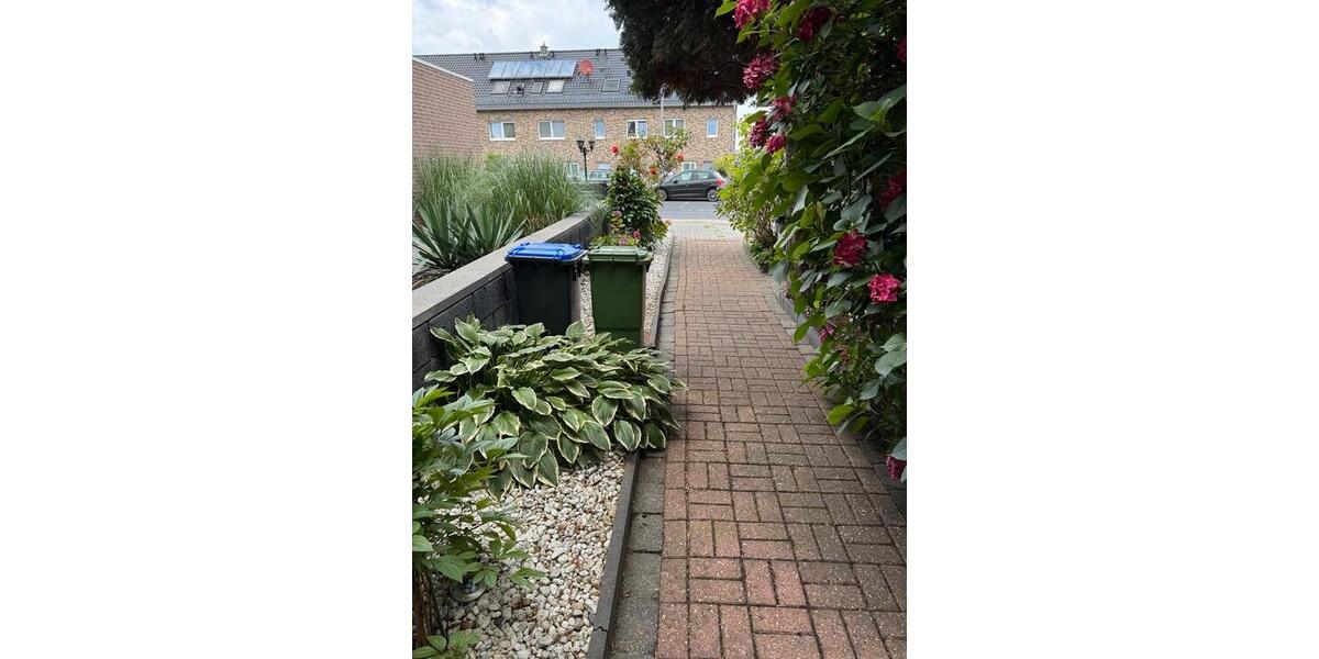 Reihenhaus Aachen Eilendorf - 4 Zimmer, 95 m&sup2;, 369.000&euro; | Angebot:24788093