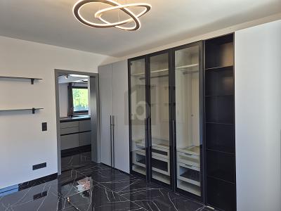 LUXUS PUR - KERNSANIERT, MODERN & EINZIGARTIG - Etagenwohnung Singen | Angebot:26838258