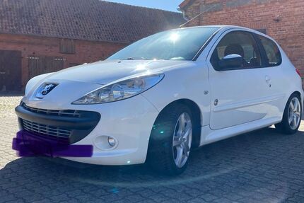 Peugeot 206 112.000 km 2.990 &euro; Rullstorf 22379