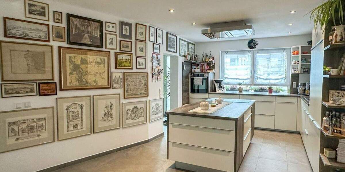 Einfamilienhaus Heddesheim - 7 Zimmer, 262 m&sup2;, 1.250.000&euro; | Angebot:25738416