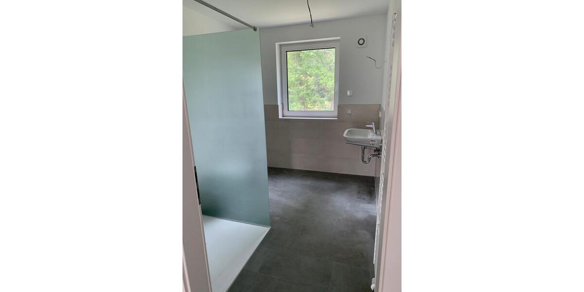 ANFRAGESTOPP! Schöne 4-Zi.-DG Wohnung im Zweifamilienhaus 4 zimmer