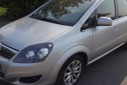 Opel Zafira 210.000 km 3.699 &euro; Zülpich 53909