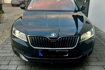 Skoda Superb 96.000 km 16.500 &euro; Lörrach 79541