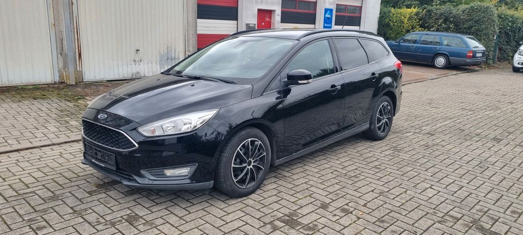 Ford Focus 130.000 km 4.850 € Osnabrück 49090