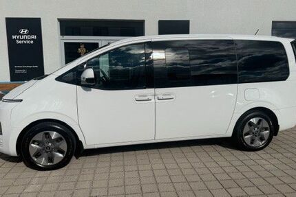 Hyundai STARIA 27.800 km 46.990 &euro; Straßlach bei München 82064