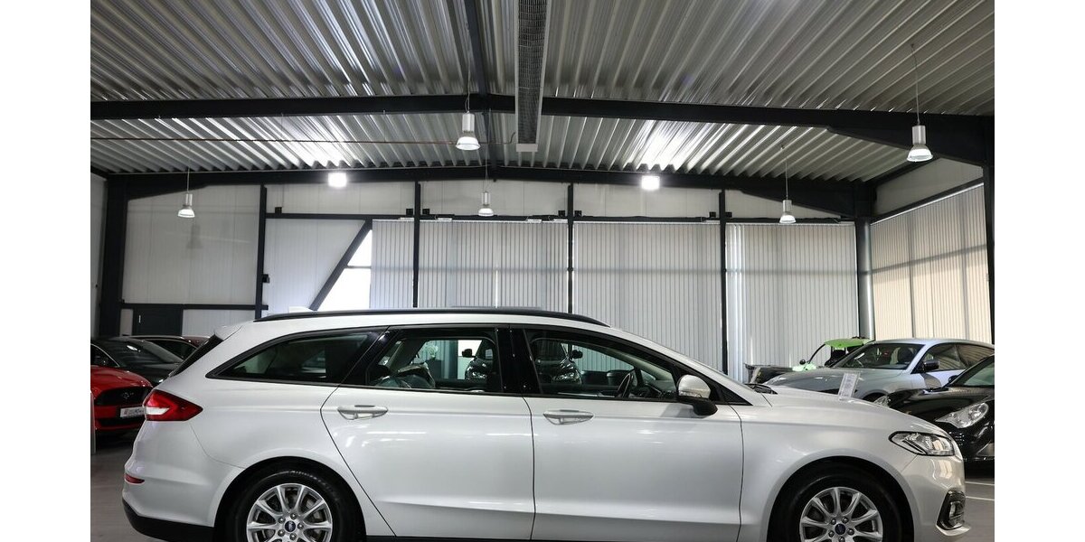 Ford Mondeo Tunier 2.0 EB / LED / NAVI+KAMERA / AHK 124.000 km 16.444 &euro; Hamm 59077