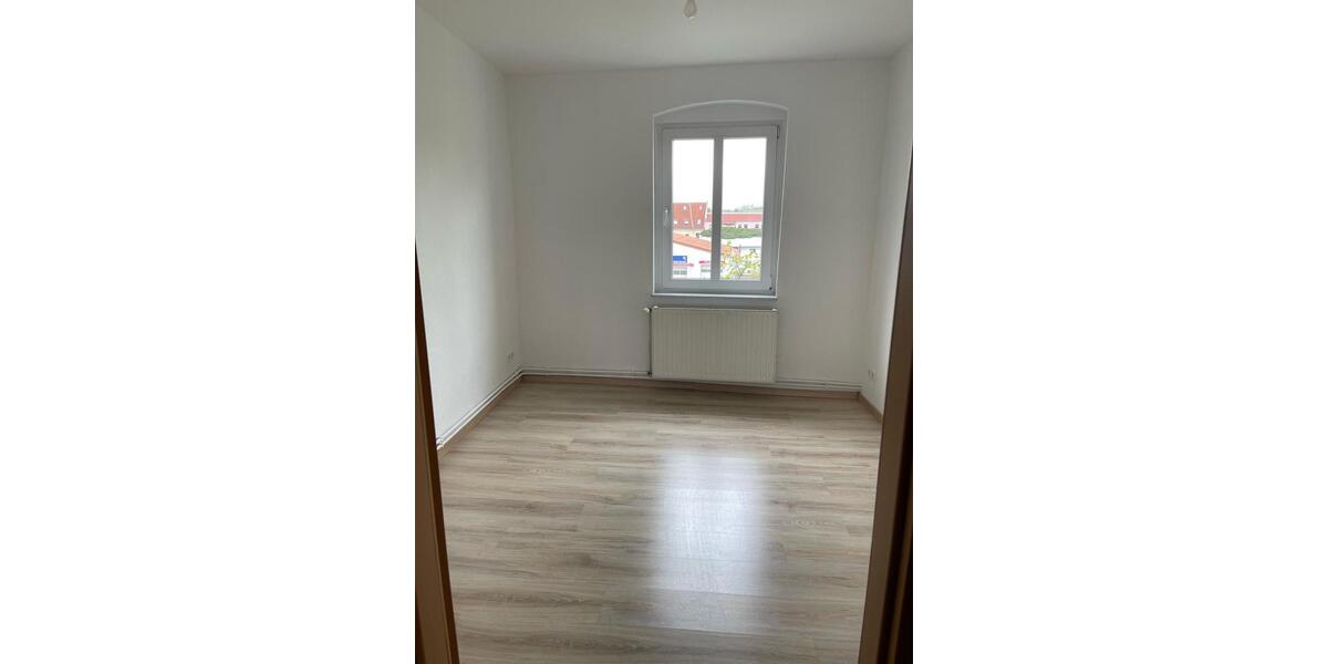 Etagenwohnung Oranienburg - 2 Zimmer, 48 m&sup2;, 912&euro; | Angebot:25976237