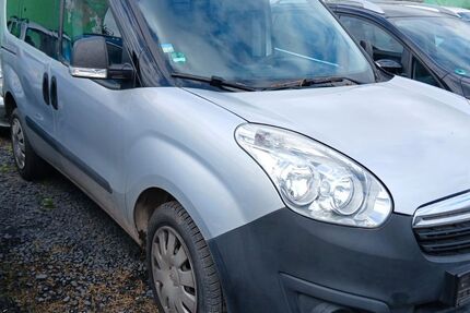 Opel Combo 195.000 km 2.399 &euro; Ludwigshafen 67065