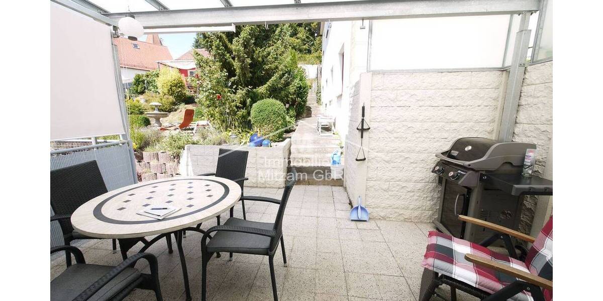 Mehrfamilienhaus, Wohnhaus Greding - 7 Zimmer, 229 m&sup2;, 300.000&euro; | Angebot:26487598