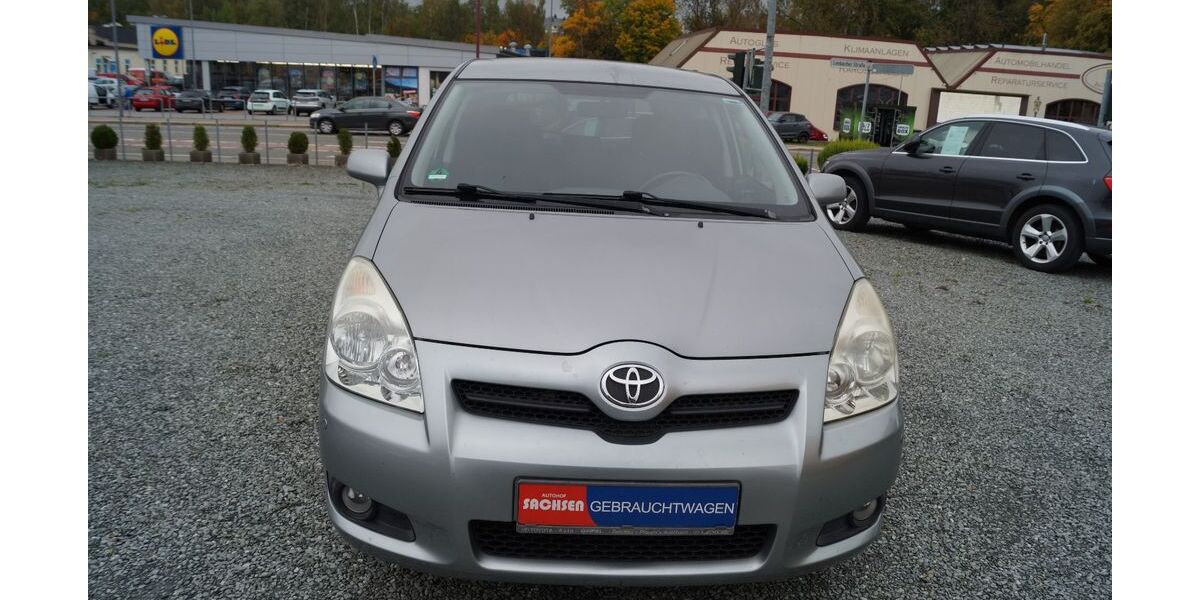Toyota Corolla Verso 144.000 km 5.690 &euro; Chemnitz 09116