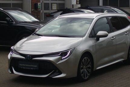 Toyota Corolla 23.981 km 25.990 € Berlin 13403