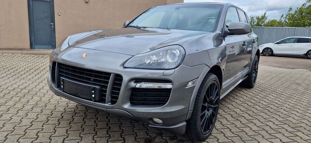Cayenne