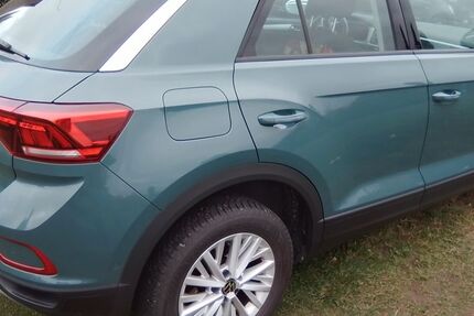 VW T-Roc 44.000 km 19.950 &euro; Rees 46459