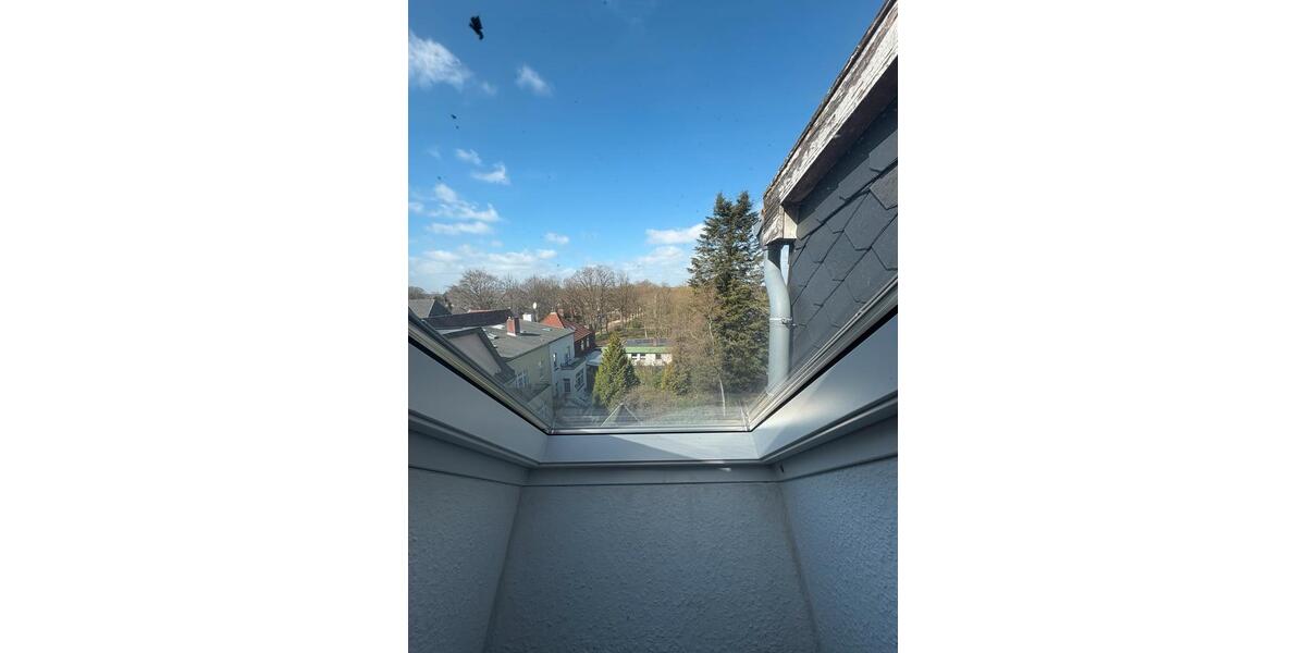 Dachgeschoßwohnung Neumünster - 2 Zimmer, 69 m&sup2;, 887&euro; | Angebot:26098984