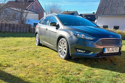 Ford Focus 205.000 km 3.999 &euro; Hermeskeil 54411